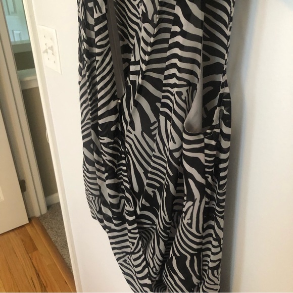 H&M Crossover Tank - Picture 4 of 6